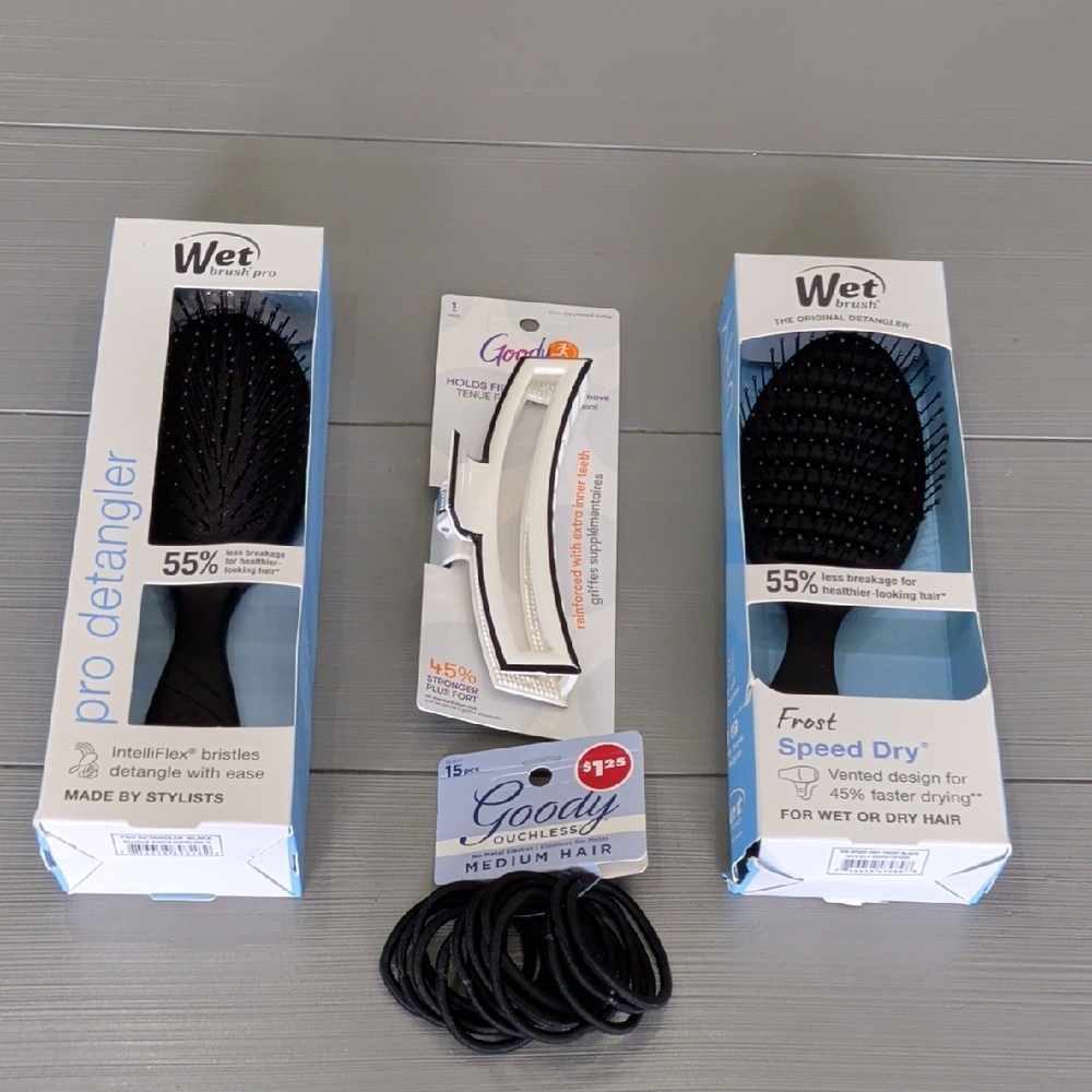 Wet Brush Fast Dry & Detangler Brush Set/Goody Accessories Haircare Set